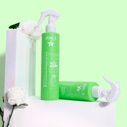 Curl Reactivating & Refreshing Mist Spray - Image 10